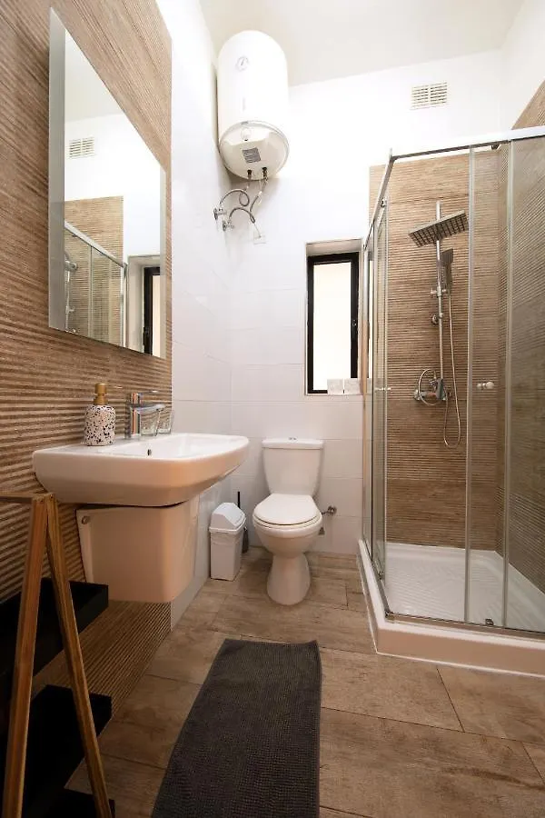 Cozy 3Bedrooms Steps From Sliema Seafront Asco1-1 Apartment