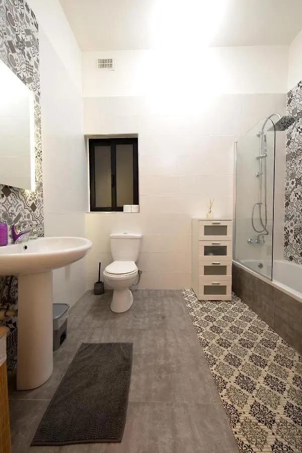 Apartment Cozy 3Bedrooms Steps From Sliema Seafront Asco1-1 Malta