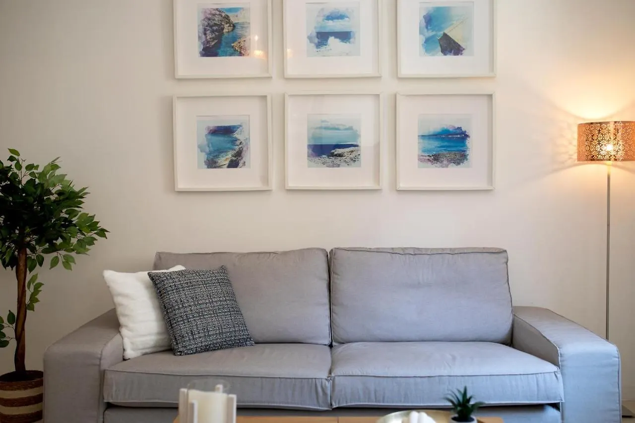 Cozy 3Bedrooms Steps From Sliema Seafront Asco1-1 0*,  Malta